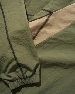 Jackets-Butter Goods Gint Puover Training Jacket, age / Earth